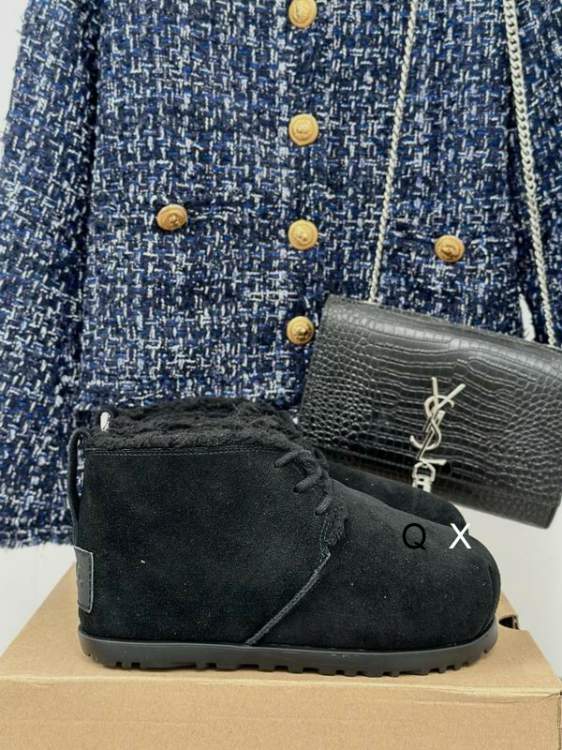 Picture of UGG Shoes _SKUUGGsz35-40JX101519695